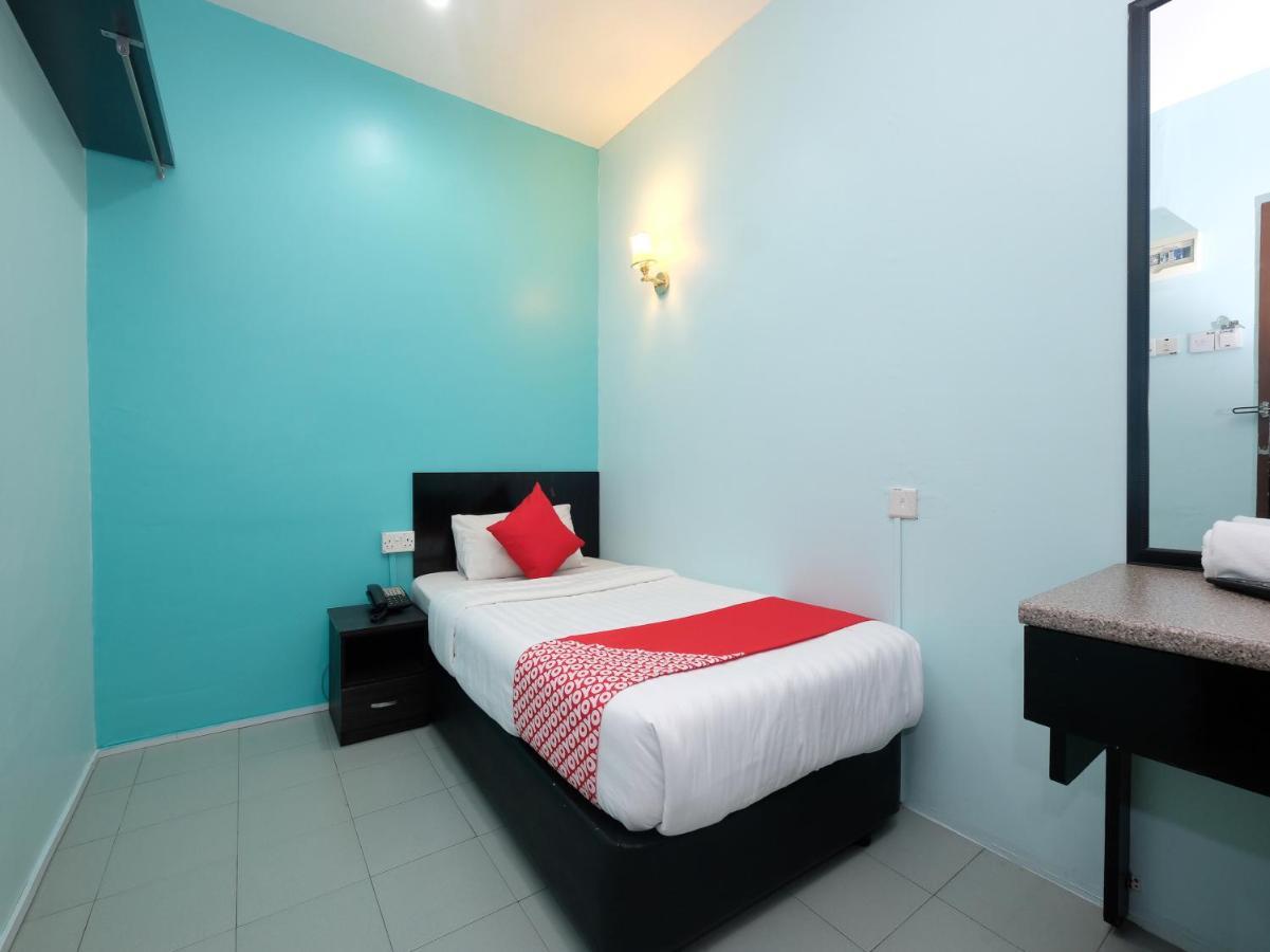Marjan Hotel Sdn Bhd Chukai Экстерьер фото